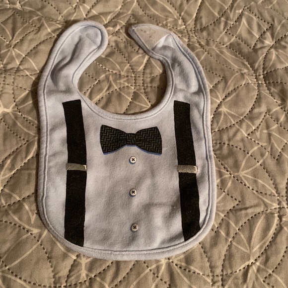Bibs - Picture 1 of 2